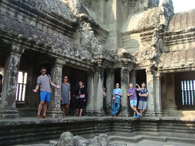 Group temple tour cambodia