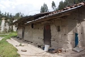 rebuilding houses placement peru for volunteers