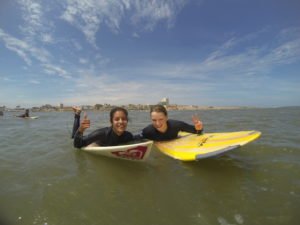 volunteer surf trip ivi