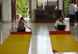 buddhist monasteries placements for travelers