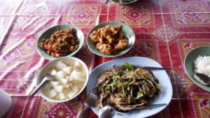 meals for the volunteers in thailand