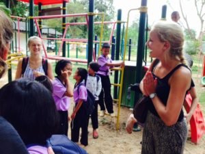 volunteer work in schools