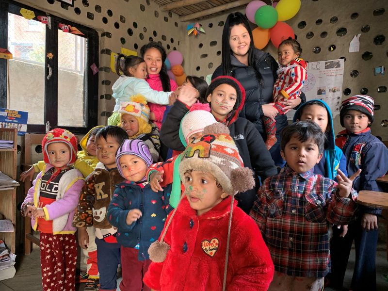 Kindergarten volunteering nepal Taylor with IVI
