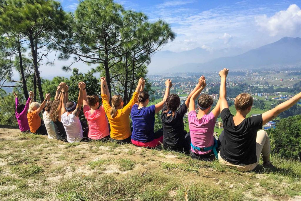 teen group volunteers mountains
