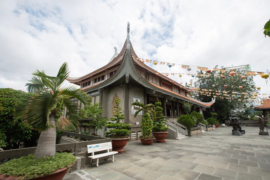 Vinh Nghiem Temple - Volunteer Overseas With Ivi