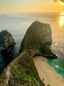 nusa penida sunset