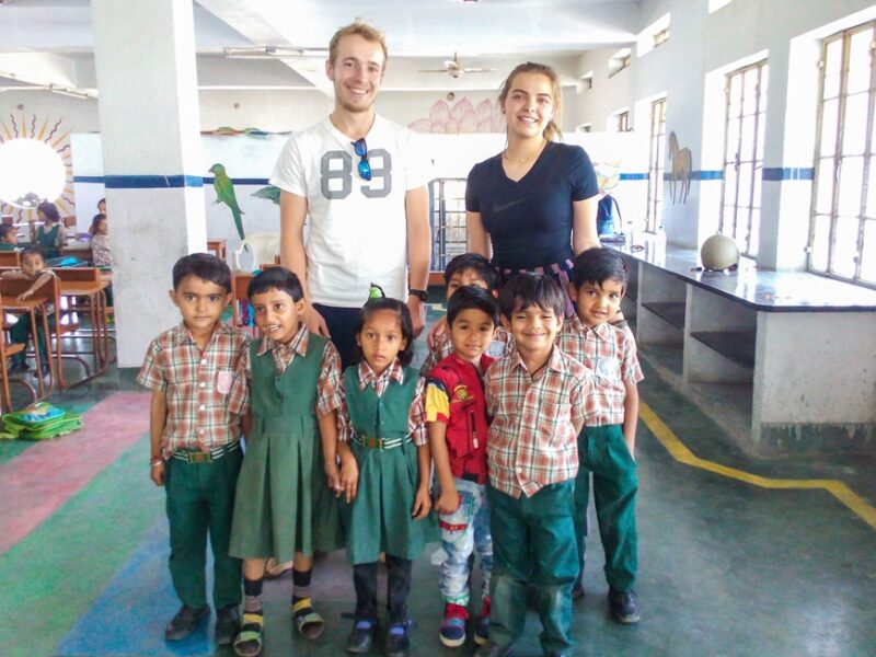 volunteers with the kids in Udaipur