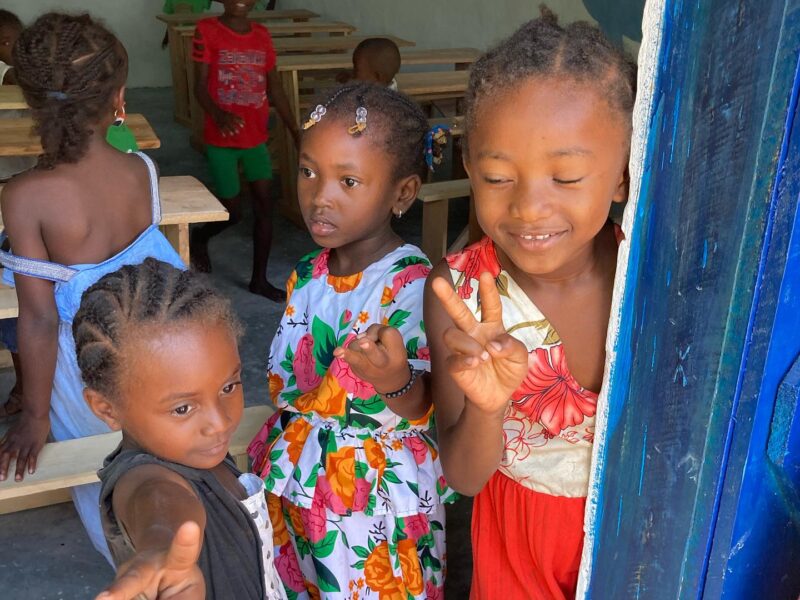 kids in nosy komba