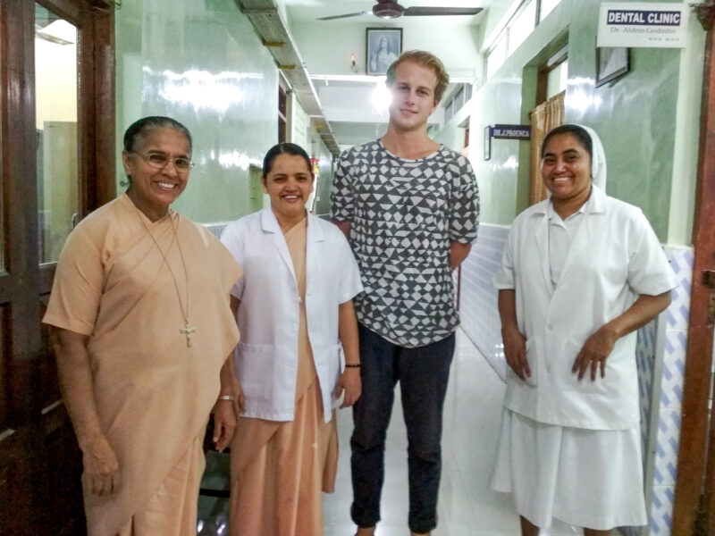 volunteer with doctors in india