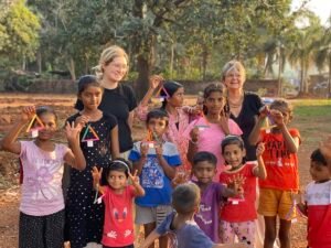 volunteer at goa community support