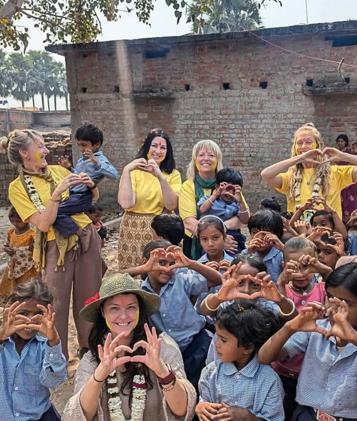 group pics witht he kids at bodhi tree