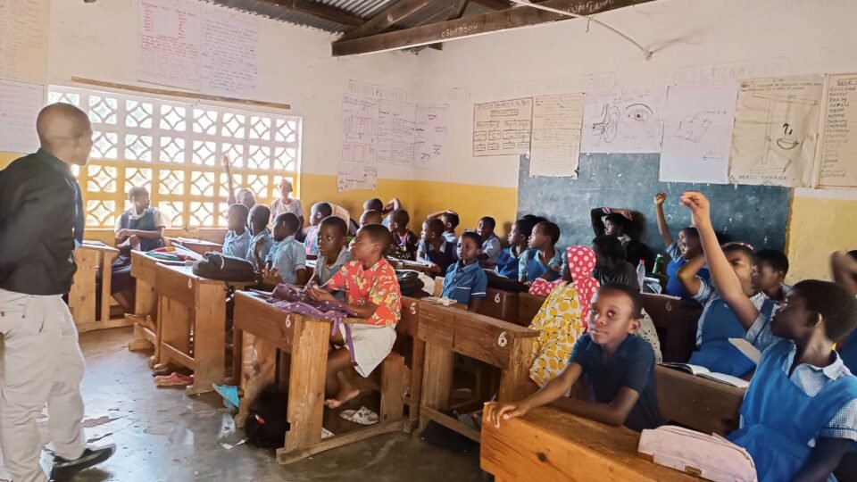 kids in class