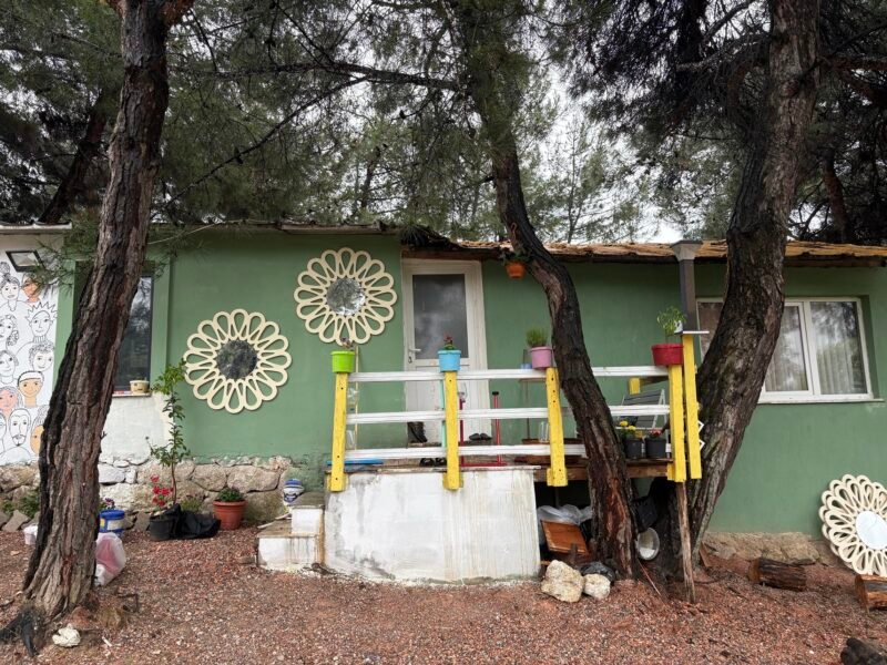 volunteer house with 2 rooms