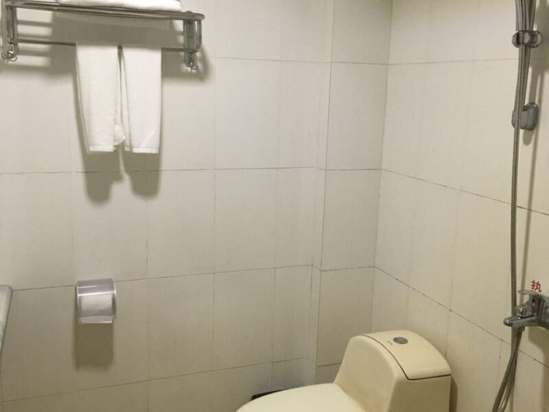 Huidong Toilet