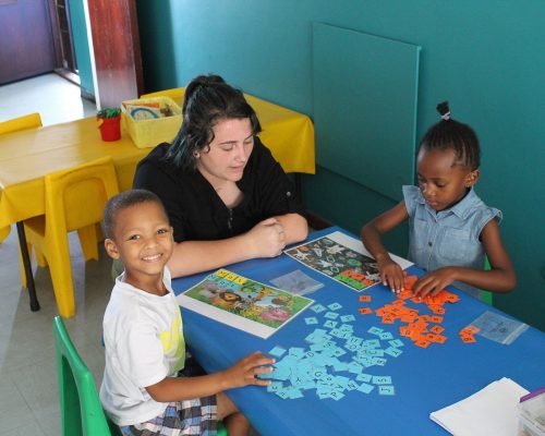 kids at table games